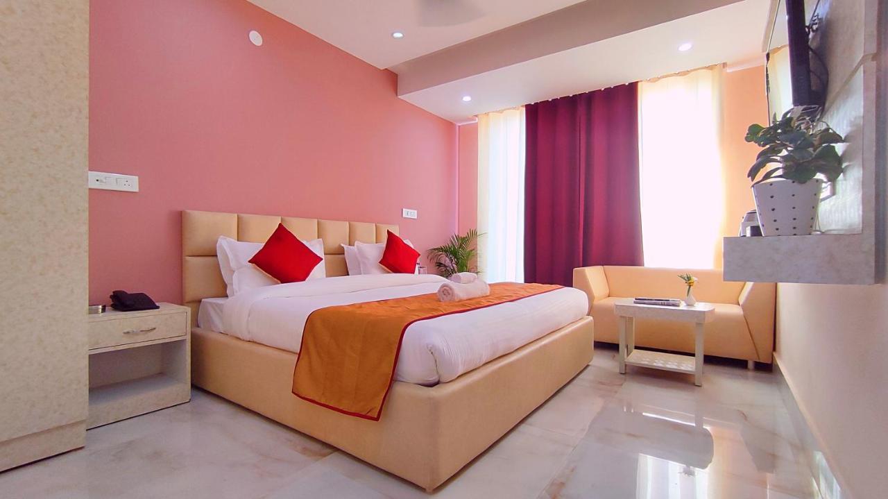 Spring Sky Haridwar By Shrigo Hotels エクステリア 写真