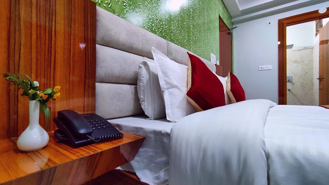 Spring Sky Haridwar By Shrigo Hotels エクステリア 写真