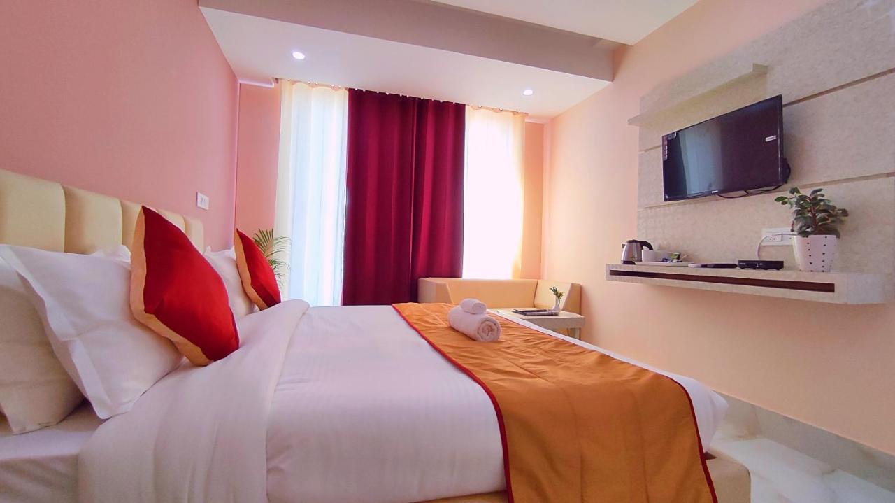 Spring Sky Haridwar By Shrigo Hotels エクステリア 写真