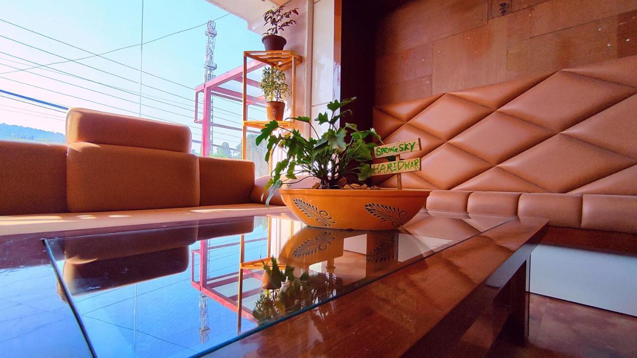 Spring Sky Haridwar By Shrigo Hotels エクステリア 写真