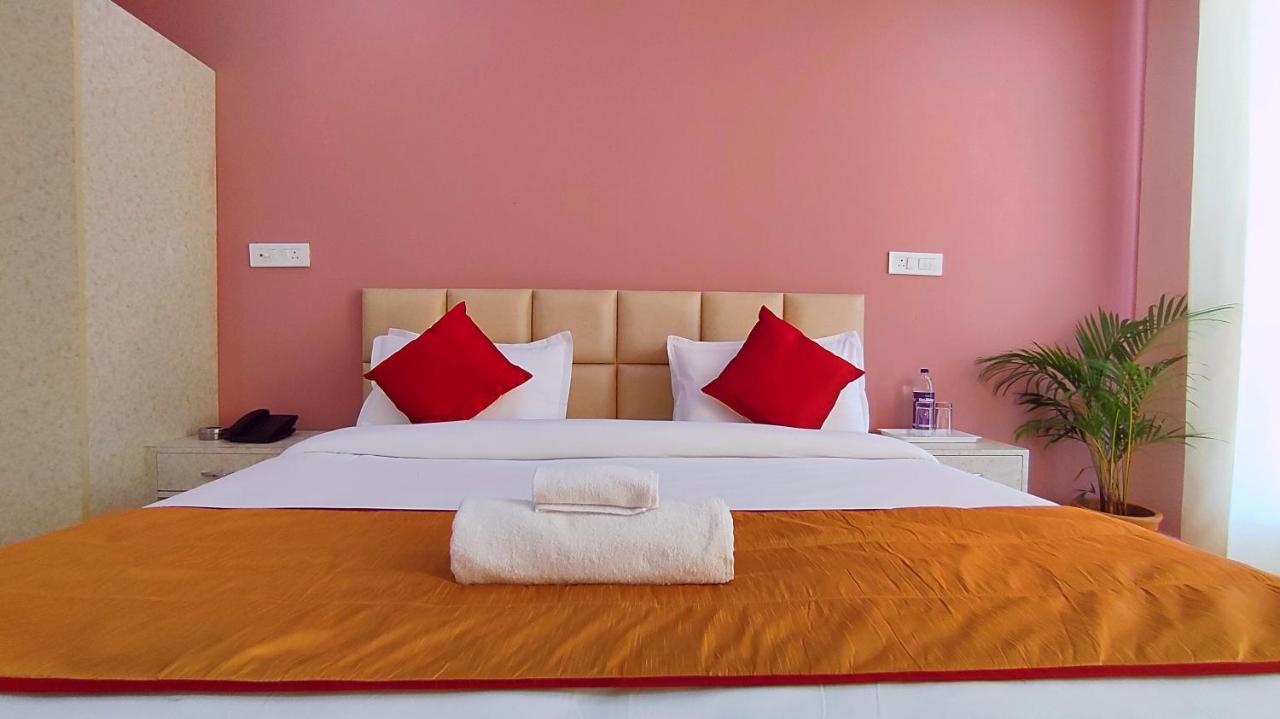 Spring Sky Haridwar By Shrigo Hotels エクステリア 写真