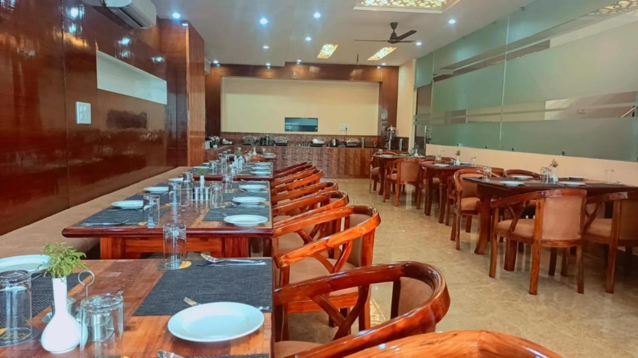Spring Sky Haridwar By Shrigo Hotels エクステリア 写真
